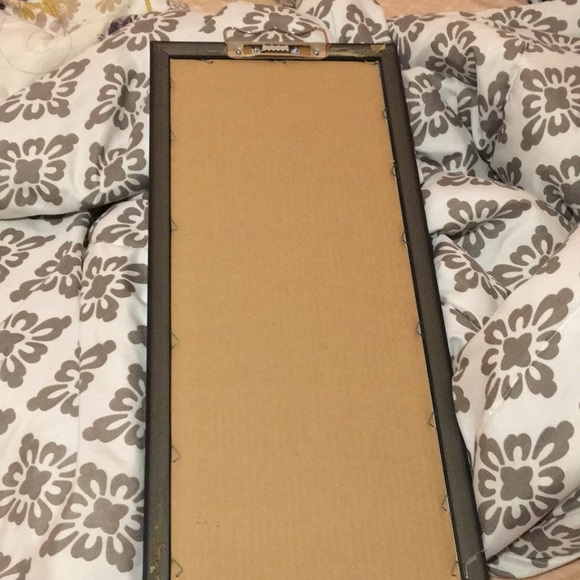 Room decor - Picture 2 of 3